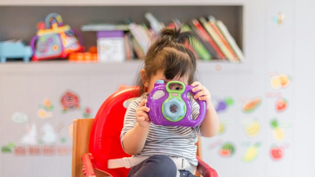 5歳児の「好き」にAIが返した言葉——AIおもちゃは子どもの「友達」になれるのか
